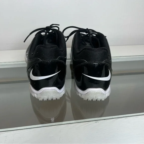 Nike Women's Size 7.5 Nike Delight V-Lady Golf Shoe SpikedTread Black White - Picture 4 of 9